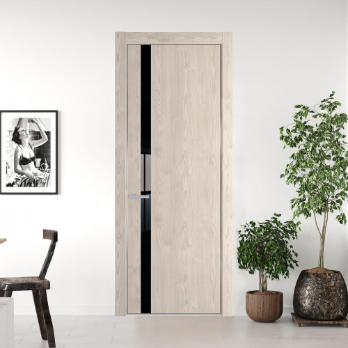 Межкомнатная дверь ProfilDoors 18 NE Каштан светлый с кромкой Серебро с стекляной вставкой черный лак