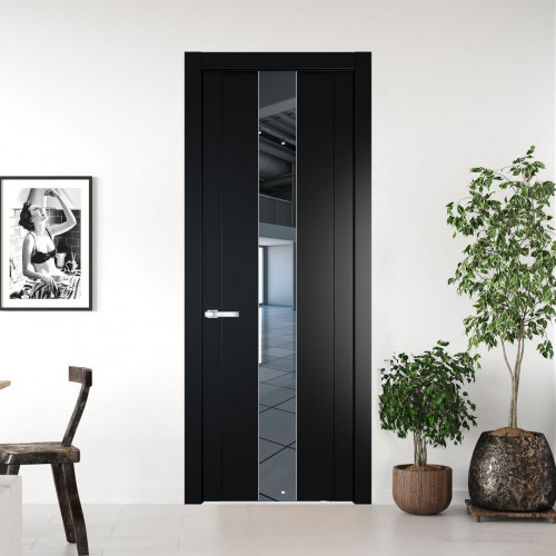 Межкомнатная дверь ProfilDoors 1.9P.O Блэк Зеркало молдинг Серебро