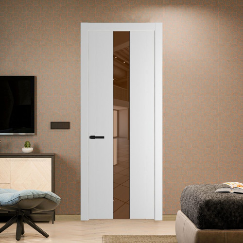 Межкомнатная дверь ProfilDoors 1.9P.O Крем Вайт Зеркало Bronza молдинг Черный матовый