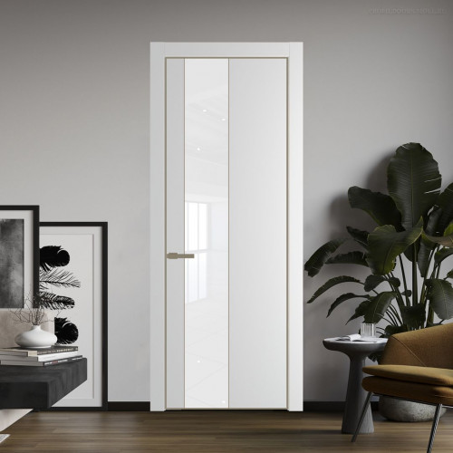 Межкомнатная дверь ProfilDoors 19 PA Крем вайт с профилем Шампань с стеклом лак классик
