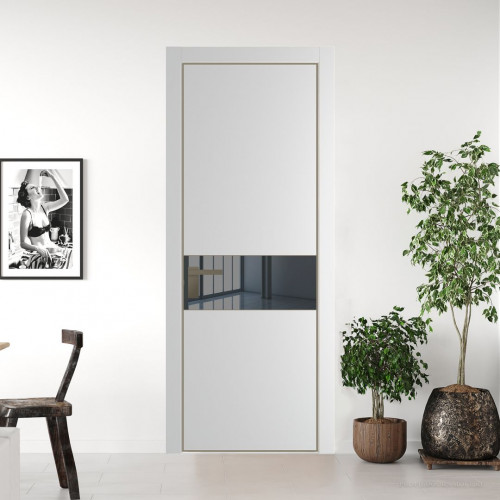 Межкомнатная дверь ProfilDoors 17 PE с вставкой из стекла зеркало grey Крем Вайт с алюминиевой кромкой Шампань