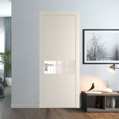 Межкомнатная дверь ProfilDoors 17 PE с вставкой из стекла перламутровый лак Кремовая Магнолия с алюминиевой кромкой Матовая