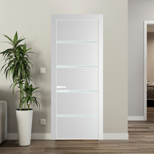 Межкомнатная дверь ProfilDoors 23 PE с вставкой из стекла белый лак Крем Вайт с алюминиевой кромкой Вайт