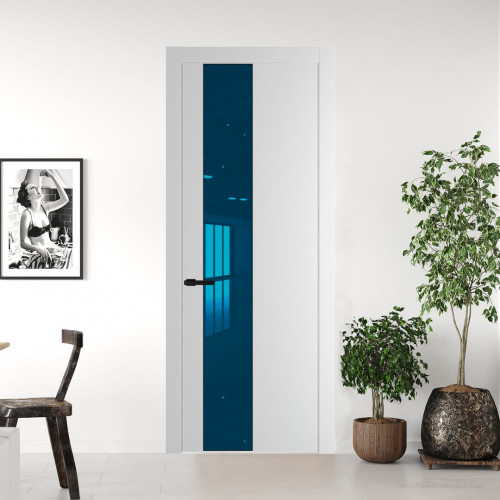 Межкомнатная дверь ProfilDoors 19 PW Крем Вайт Зеркало Blue молдинг Черный матовый